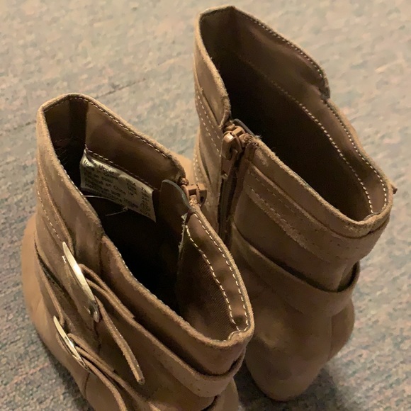 Heeled boots - 50% off - Picture 6 of 9